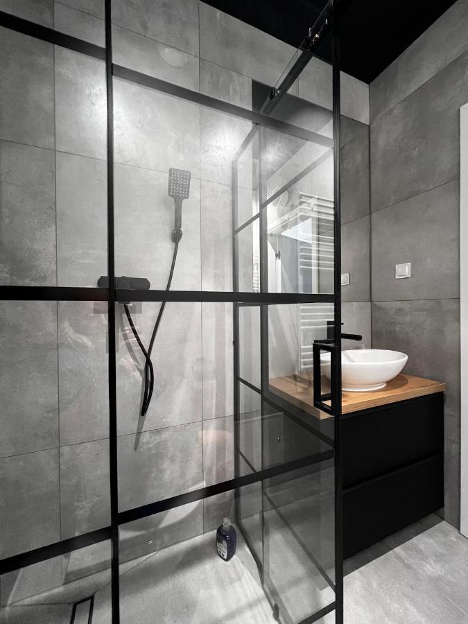 Property Apart - Legnicka Business Center Βρότσλαβ Εξωτερικό φωτογραφία