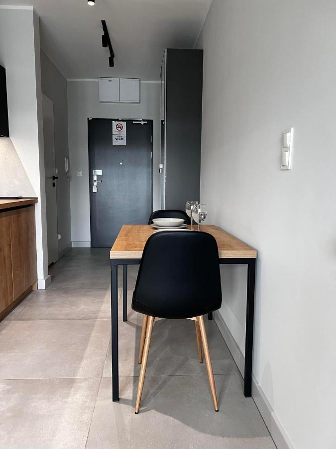 Property Apart - Legnicka Business Center Βρότσλαβ Εξωτερικό φωτογραφία