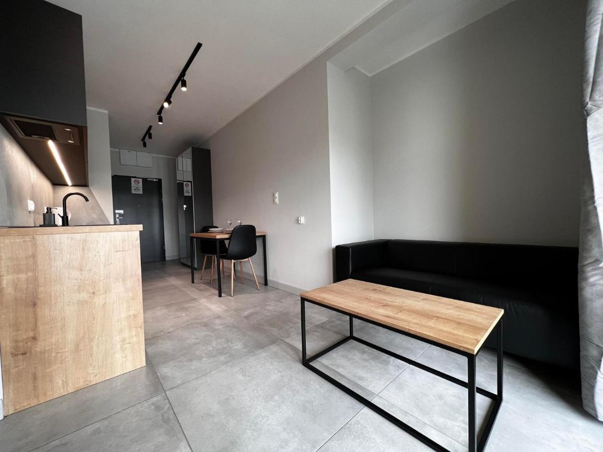 Property Apart - Legnicka Business Center Βρότσλαβ Εξωτερικό φωτογραφία
