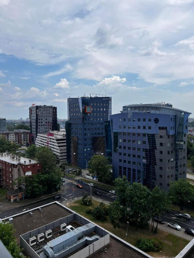 Property Apart - Legnicka Business Center Βρότσλαβ Εξωτερικό φωτογραφία